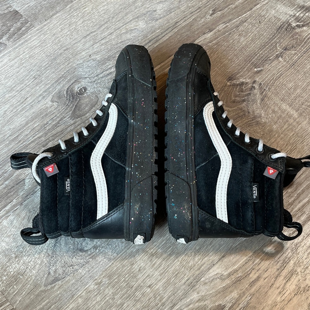 Vans Sk8-Hi MTE-2 Black White Speckle Primaloft Waterproof Boots Womens 7